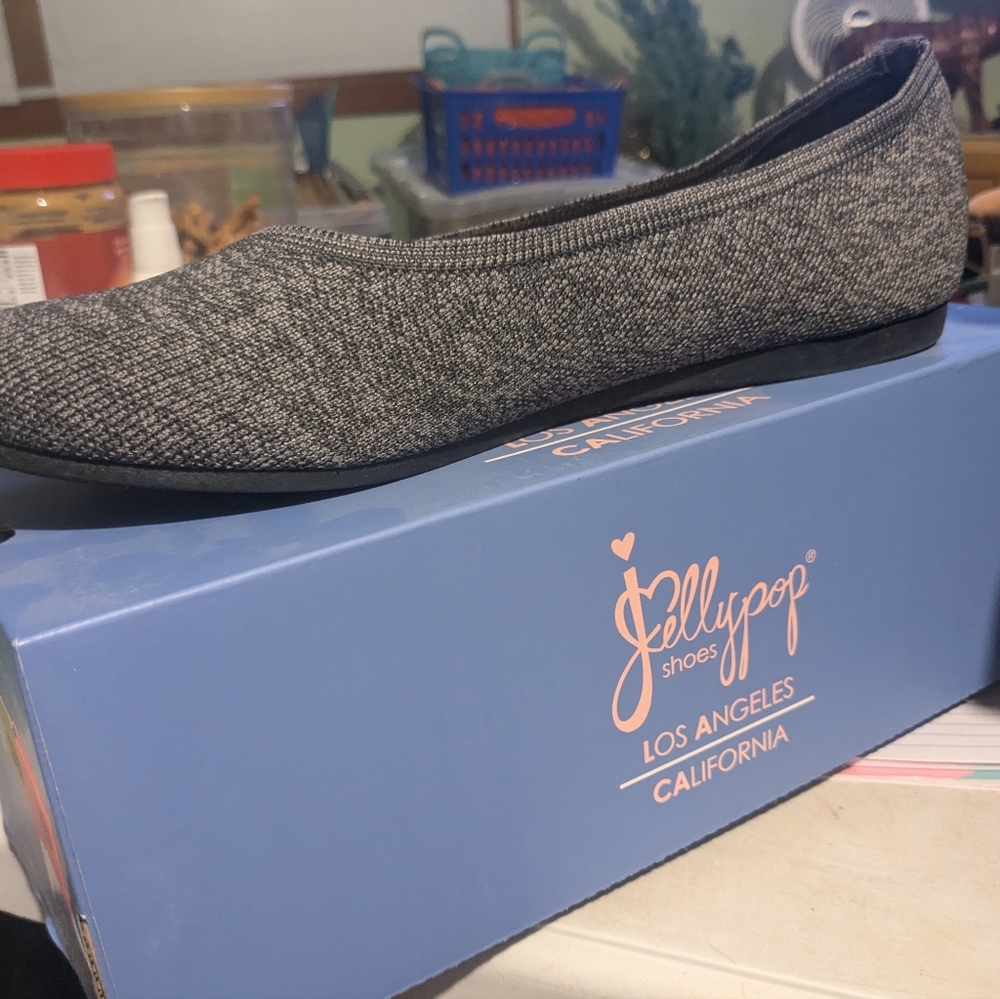 Gray flats